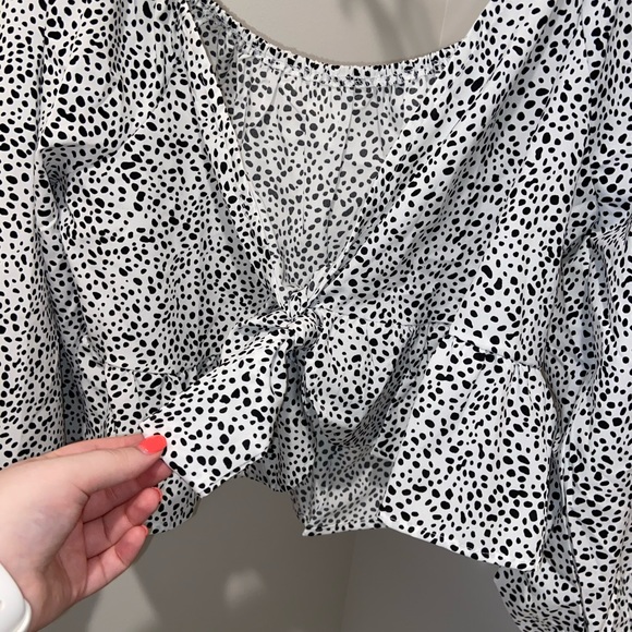 SHEIN Curve Animal Print Blouse - Picture 2 of 2